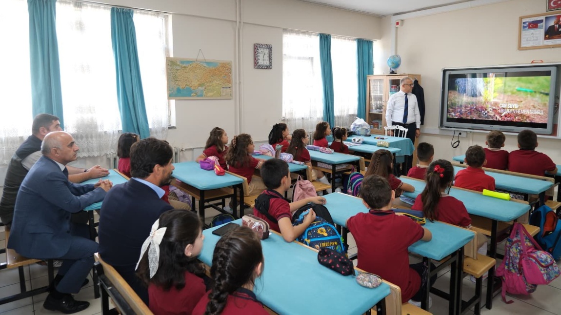 İlk Ders: YEŞİL VATAN